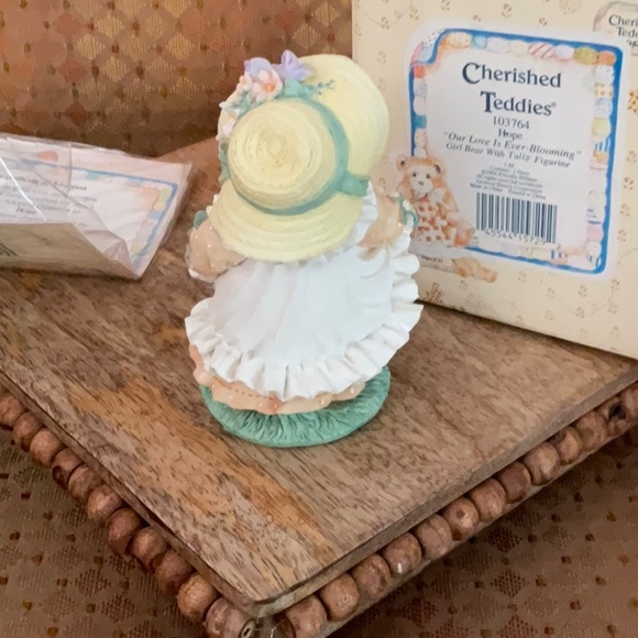 Cherished Teddies, HOPE, Our Love is Ever Blooming, In Spring Dress & Bonnet - Picture 6 of 8